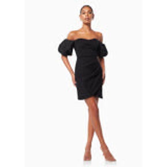 Elliatt Dresses & Skirts - Elliatt NWT Deene Dress Black Size XL Sweetheart Puff Sleeves Evening Cocktail